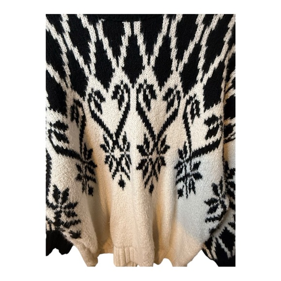 Free People Fireside Tunic Sweater Black and White Long Sleeve Chic M - Picture 4 of 7